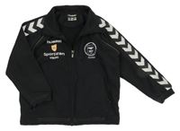 Černo-bílá šusťáková jarní bunda s šipkami a nápisy Hummel