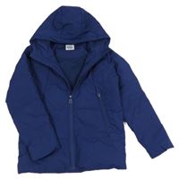 Tmavomodrá šusťáková zateplená bunda s kapucí