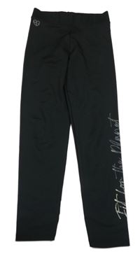 Černé sportovní legíny s nápisem C&A