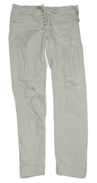 Bílé skinny rifle s prošoupáním a šněrováním