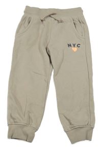 Béžovošedé tepláky s písmenky a srdíčkem F&F