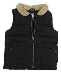 Černá šusťáková zateplená vesta s huňatým límečkem Next