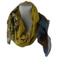 Dámská hořčicovo-modro-béžová vzorovaná šála 