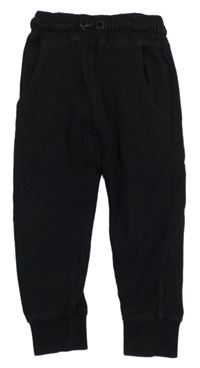 Černé tepláky Next