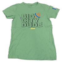 Zelené tričko s nápisem Blue Seven