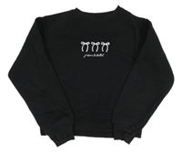 Černá crop mikina s nápisy Zara