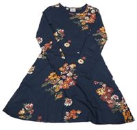 Tmavomodré květované šaty bpc