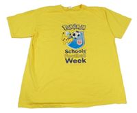 Žluté tričko s Pikachuem a nápisy Fruit of the Loom