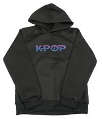 Černá mikina s nápisem a kapucí - K-Pop