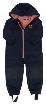 Tmavomodrá softshellová kombinéza s obláčkem a kapucí lupilu