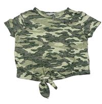 Zelenkavo-tmavošedé army crop tričko s nápisem zn. Primark