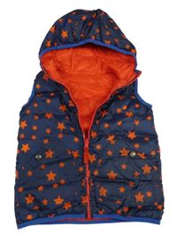 Tmavomodrá šusťáková zateplená oboustranná vesta s hvězdami a kapucí