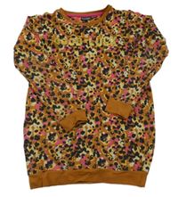 Hnědo-barevné vzorované teplákové šaty s nápisem 