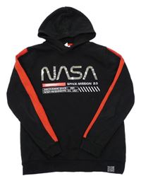 Černo-červená mikina s nápisy a kapucí - NASA 