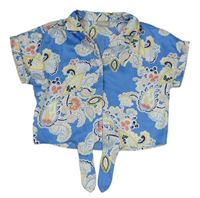 Modrá saténová crop halenka s květy a vzorem Matalan