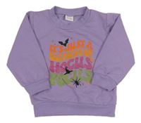 Levandulová mikina s nápisy a netopýrem