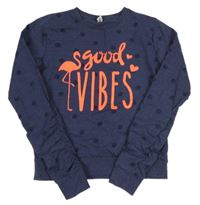 Tmavomodrá puntíkatá mikina s nápisem a plameňákem Yigga