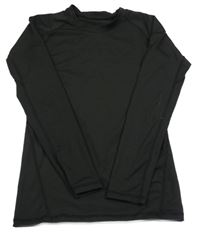 Černé sportovní funkční triko