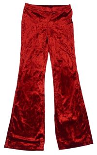 Červené sametové flare kalhoty
