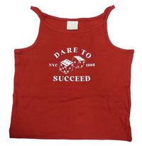 Červený žebrovaný crop top s nápisem Zara