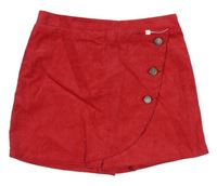 Červené manšestrové sukňové kraťasy s knoflíky Nutmeg