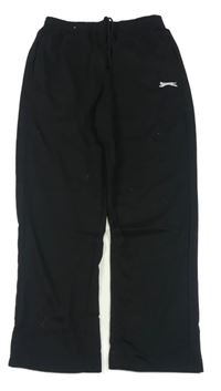 Černé tepláky s logem Slazenger