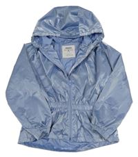 Světlemodrá metalická šusťáková jarní bunda s kapucí Primigi