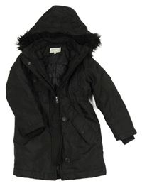 Černý šusťákový zimní kabát s kožešinou ADPT