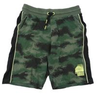 Khaki-černé vzorované teplákové kraťasy s potiskem F&F