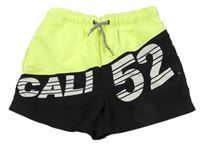 Černo-neonové plážové kraťasy s nápisem C&A