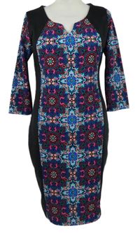 Dámské černo-modro-růžové vzorované šaty 