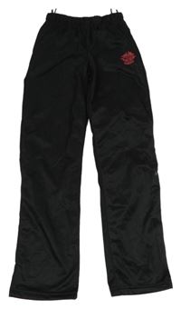 Černé sportovní tepláky s potiskem 