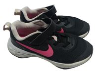 Černo-světlepudrovo-bílé textilní botasky s logem Nike vel. 29,5