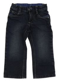 Tmavomodré rifle lupilu