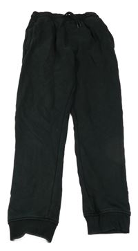 Černé tepláky Next