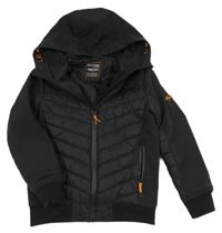 Černá šusťákovo/softshellová bunda s kapucí Chapter young