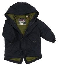 Tmavomodrá šusťáková zateplená bunda s nápisem a kapucí Zara