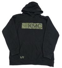 Černá mikina se zeleným potiskem a kapucí 