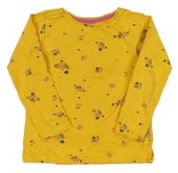 Žluté triko s kytičkami 