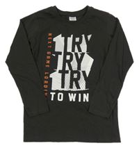 Tmavošedé triko s nápisy Y.F.K.