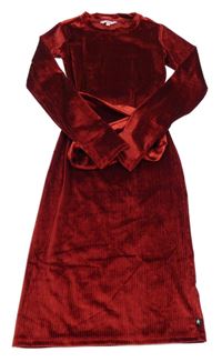 Červené žebrované sametové šaty s páskem WE