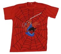 Tmavočervené tričko se Spider-manem 