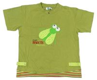 Zelené triko s mouchou
