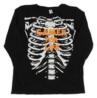 Černé triko s kostrou a nápisem Chapter young