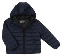 Tmavomodrá šusťáková prošívaná lehká zateplená bunda s kapucí Primark