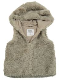 Béžovošedá kožešinová podšitá vesta s kapucí s oušky F&F