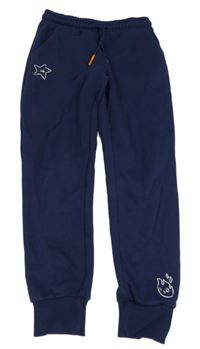 Tmavomodré tepláky s hvězdičkou 