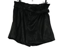Dámské černé koženkové kraťasy s páskem Primark 
