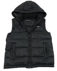 Černá šusťáková prošívaná zateplená vesta s kapucí Berghaus