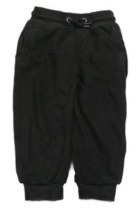 Černé tepláky Nutmeg